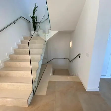 Amora - * ヴィラモウラ