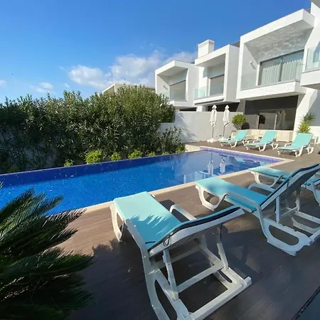 Villa Amora -