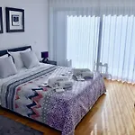 Amora -